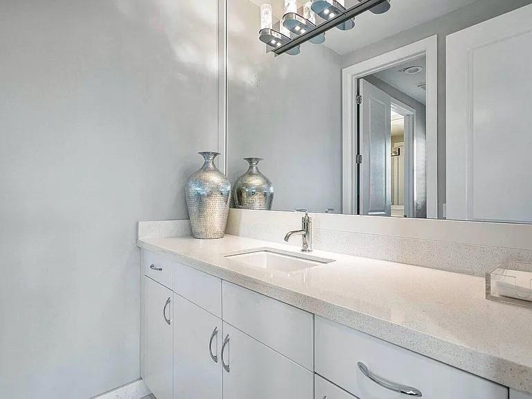 Oaks At Boca Raton - Residential Lease