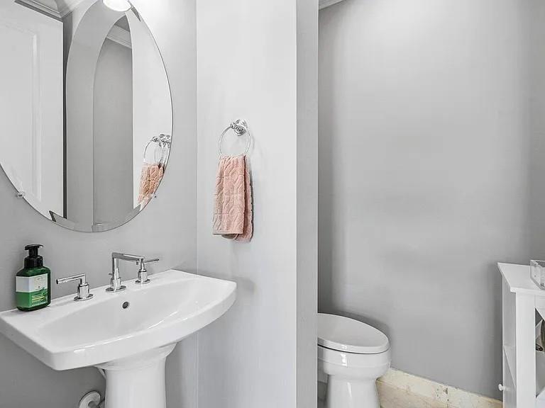 Oaks At Boca Raton - Residential Lease