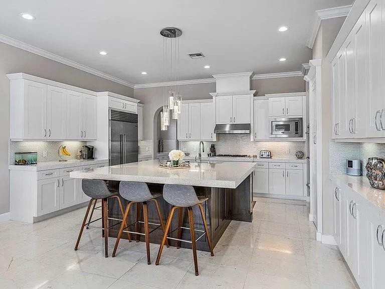 Oaks At Boca Raton - Residential Lease