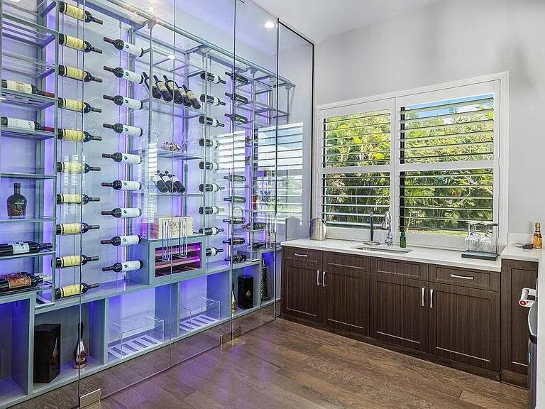 Oaks At Boca Raton - Residential Lease