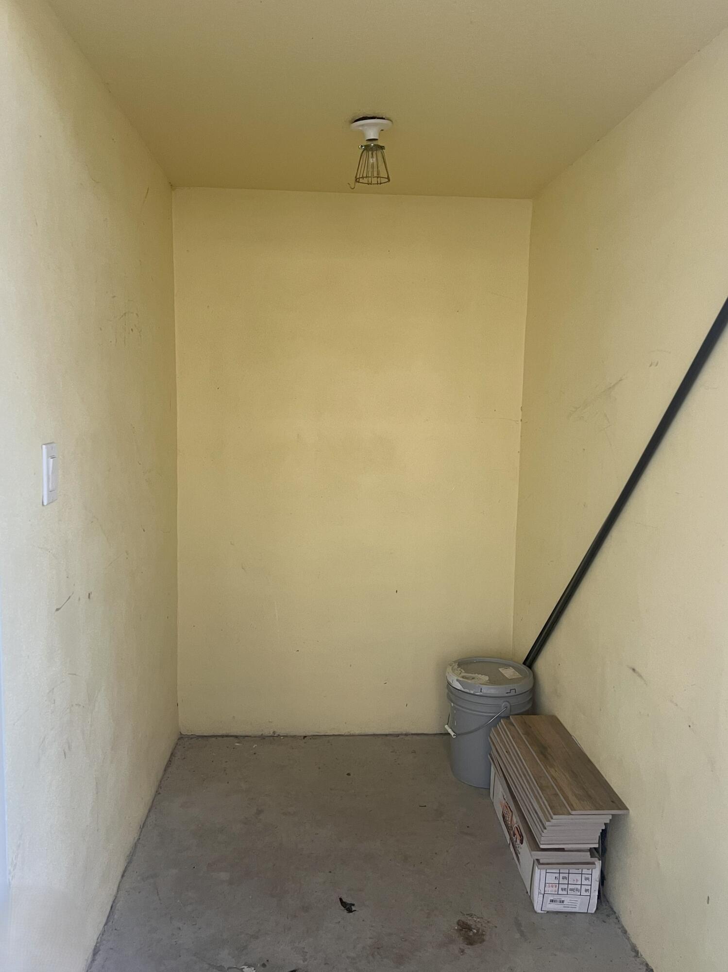 GATOR TRACE - Residential Lease