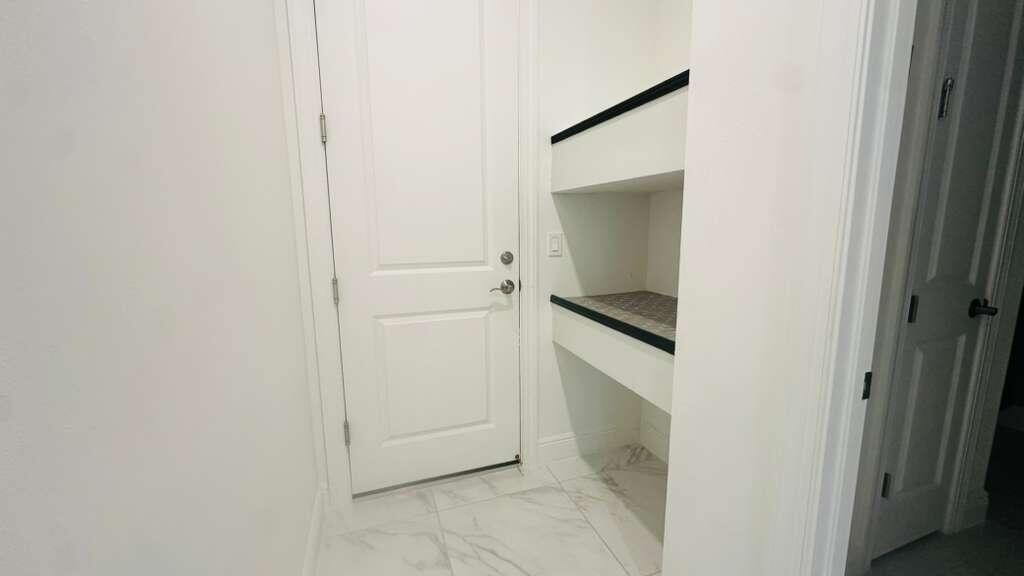 CRESSWIND PALM BEACH - Residential