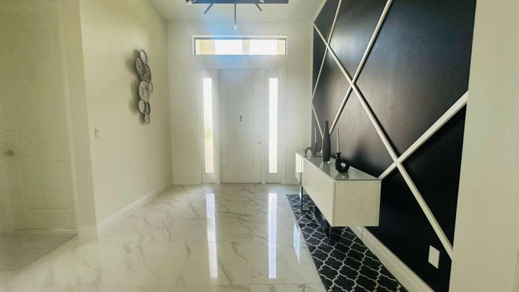 CRESSWIND PALM BEACH - Residential