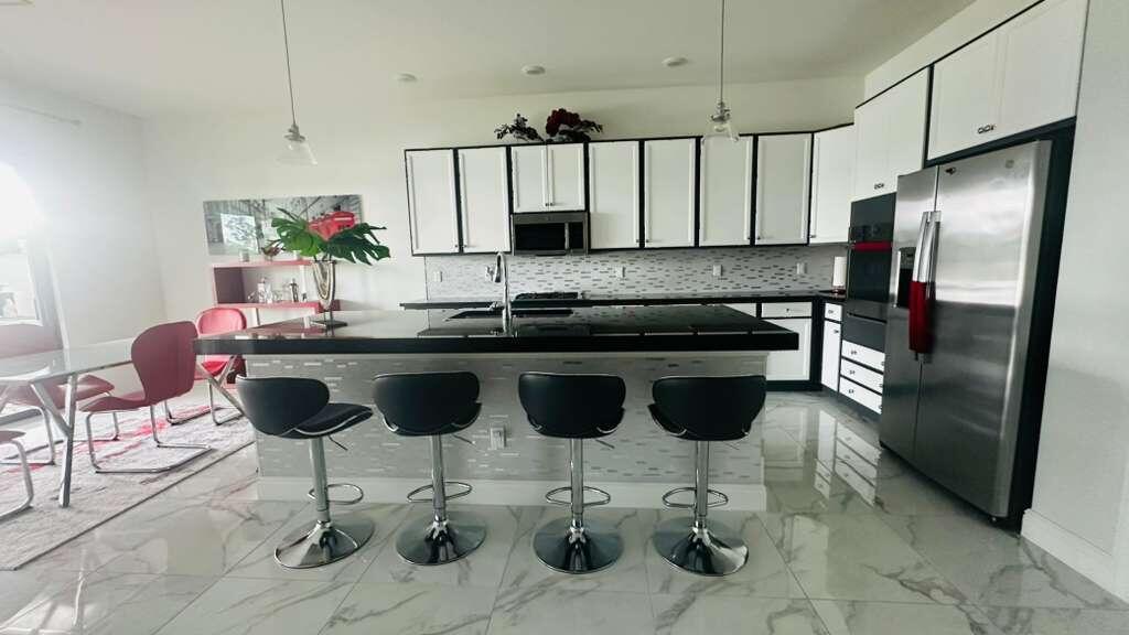 CRESSWIND PALM BEACH - Residential