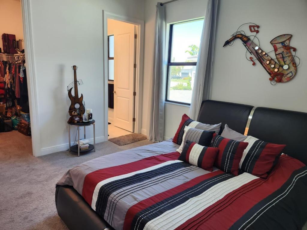 CRESSWIND PALM BEACH - Residential