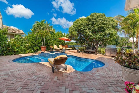Tiny photo for 12307 NW 49th Street, Coral Springs, FL 33076 (MLS # B26013570)