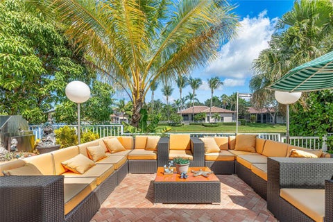 Tiny photo for 12307 NW 49th Street, Coral Springs, FL 33076 (MLS # B26013570)
