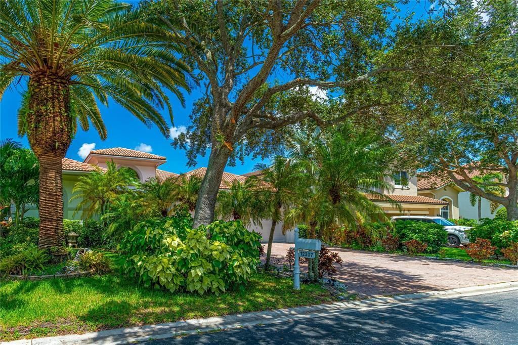 Photo of 12307 NW 49th Street, Coral Springs, FL 33076 (MLS # B26013570)