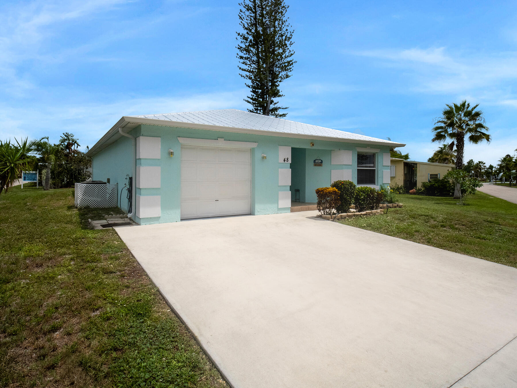 48 Mariposa Lane