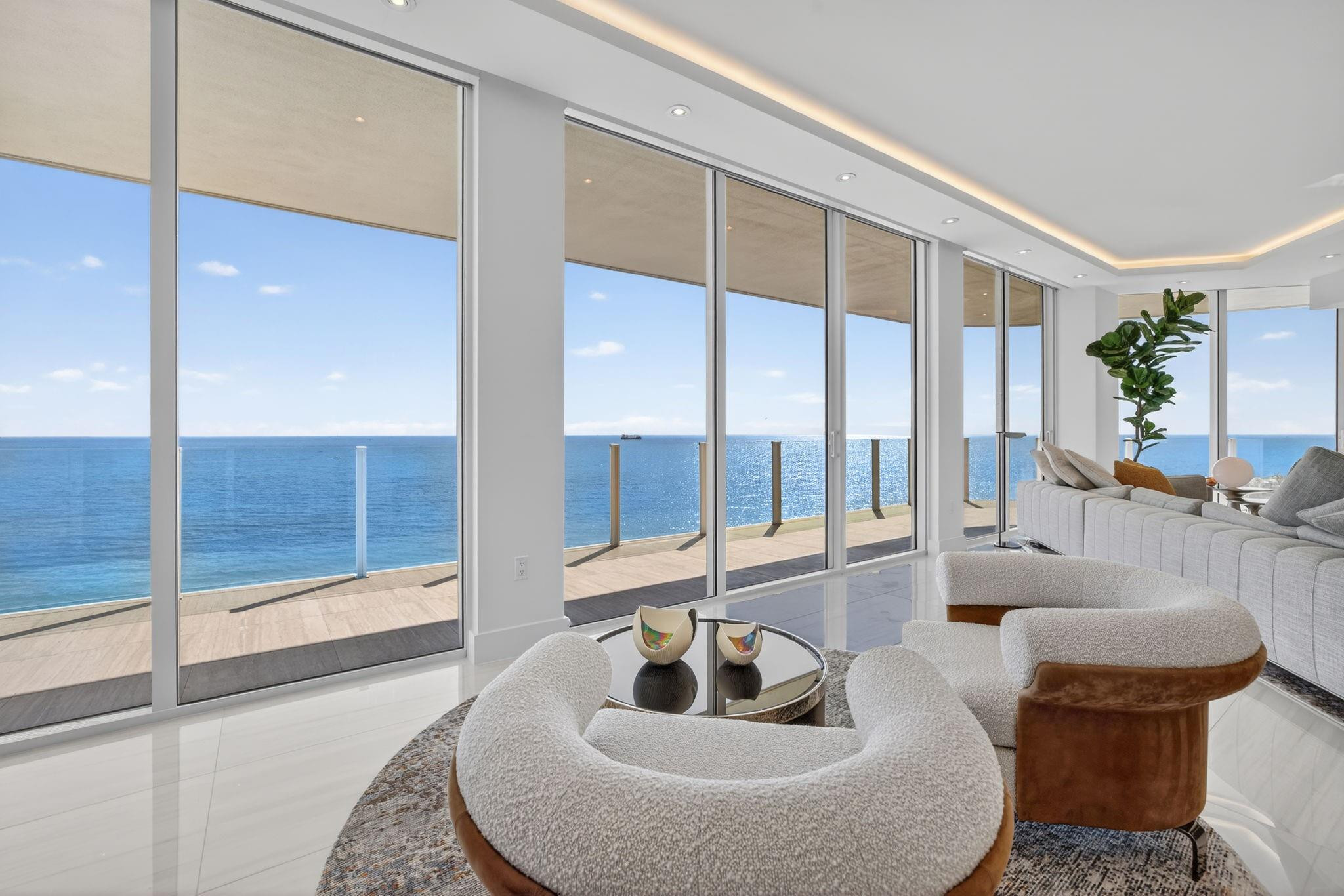 Four Seasons - Residential