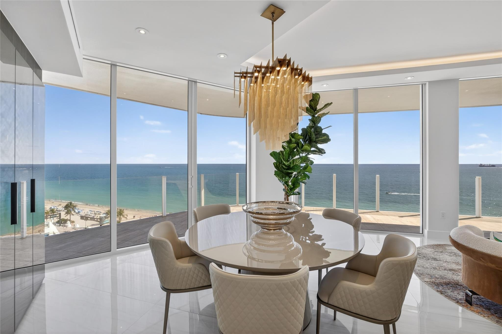 Four Seasons - Residential