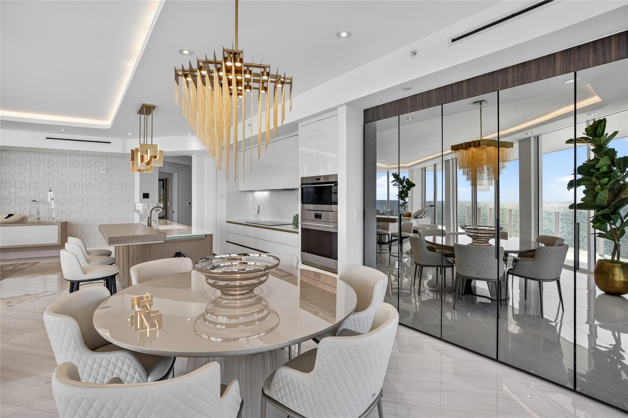 Four Seasons - Residential