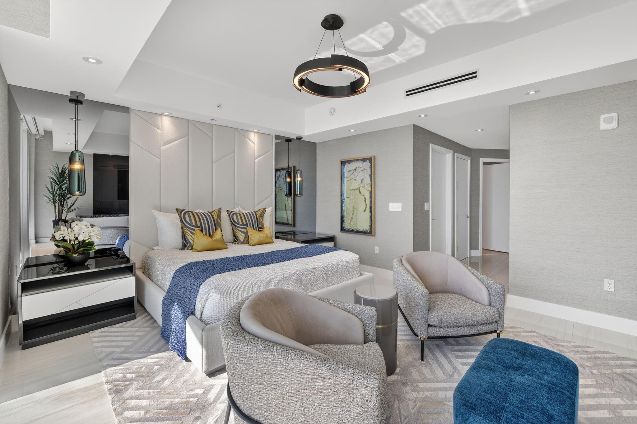 Four Seasons - Residential