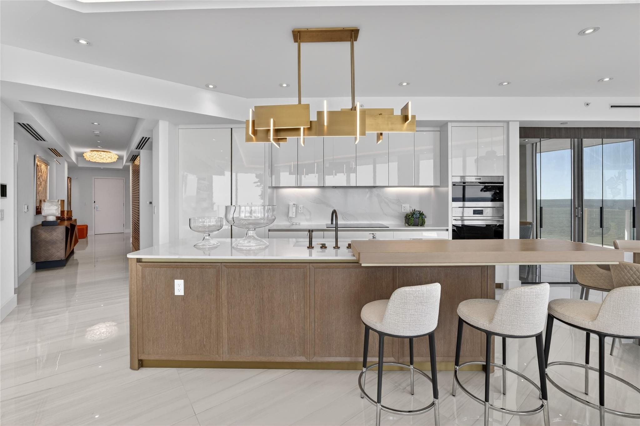 Four Seasons - Residential