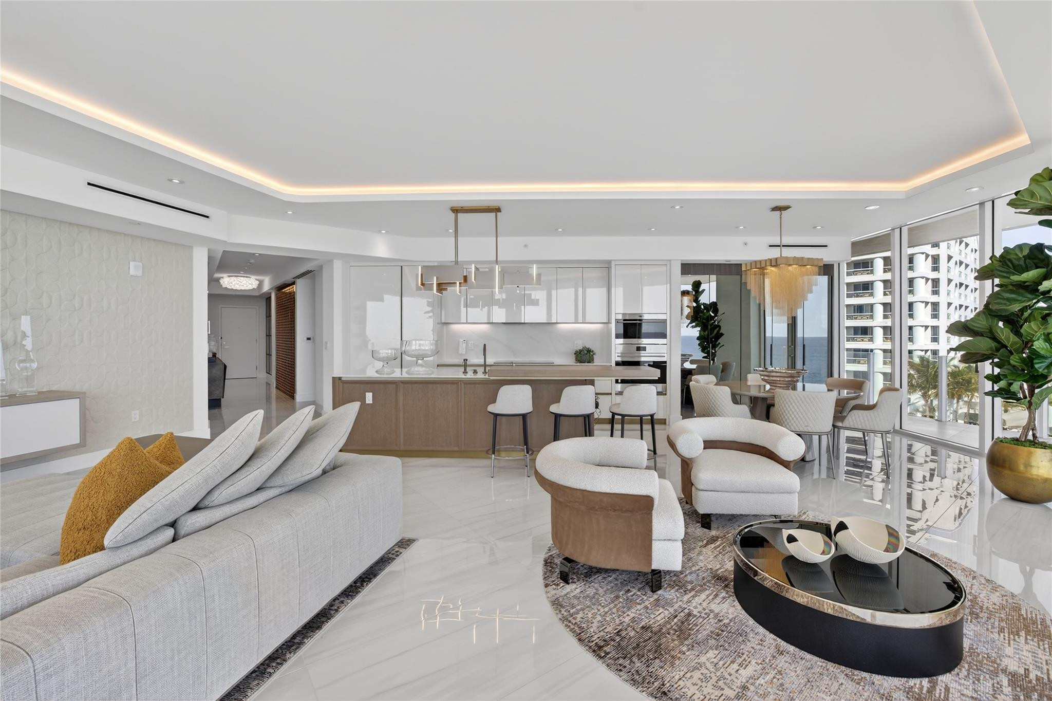 Four Seasons - Residential