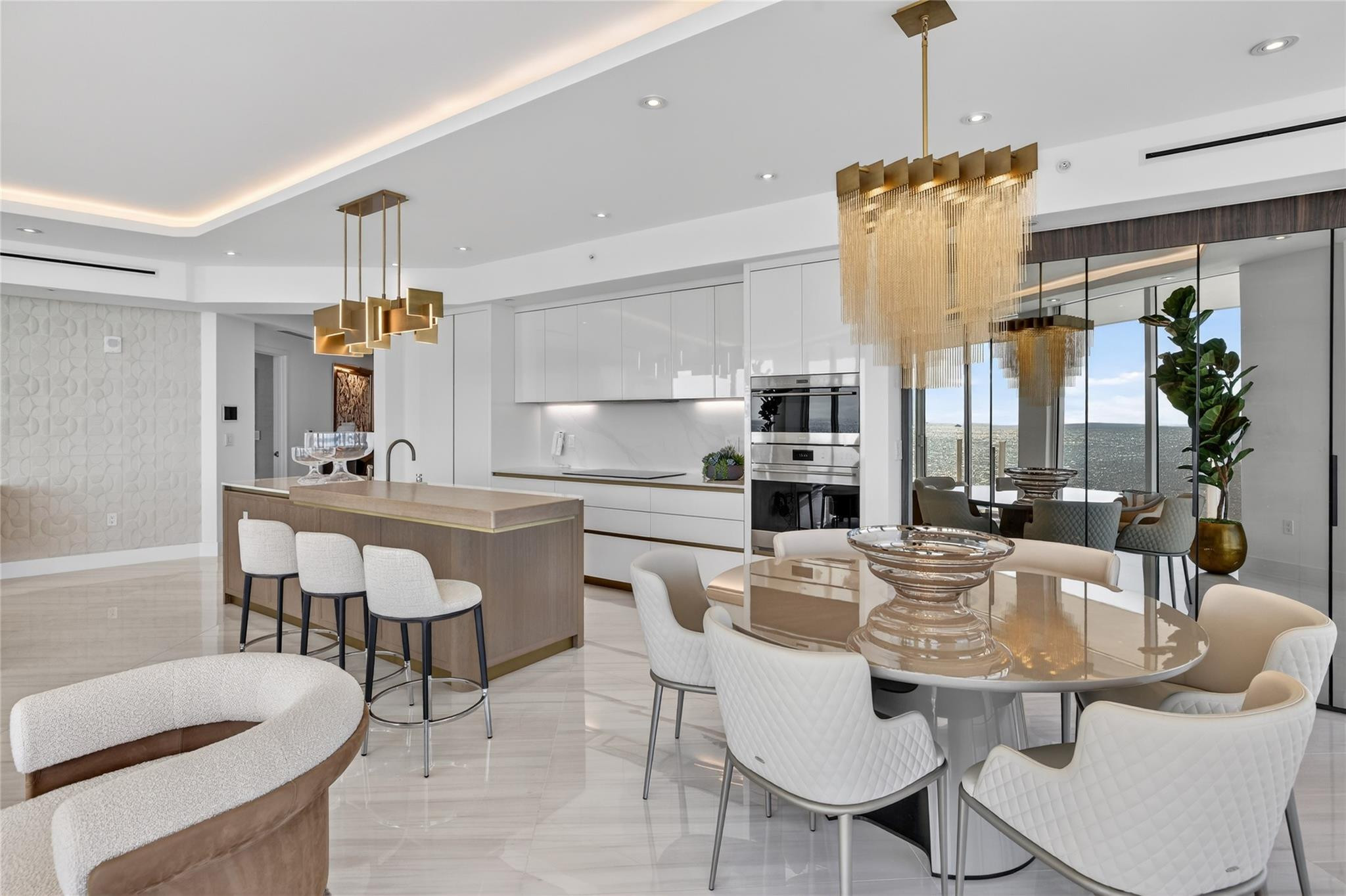 Four Seasons - Residential