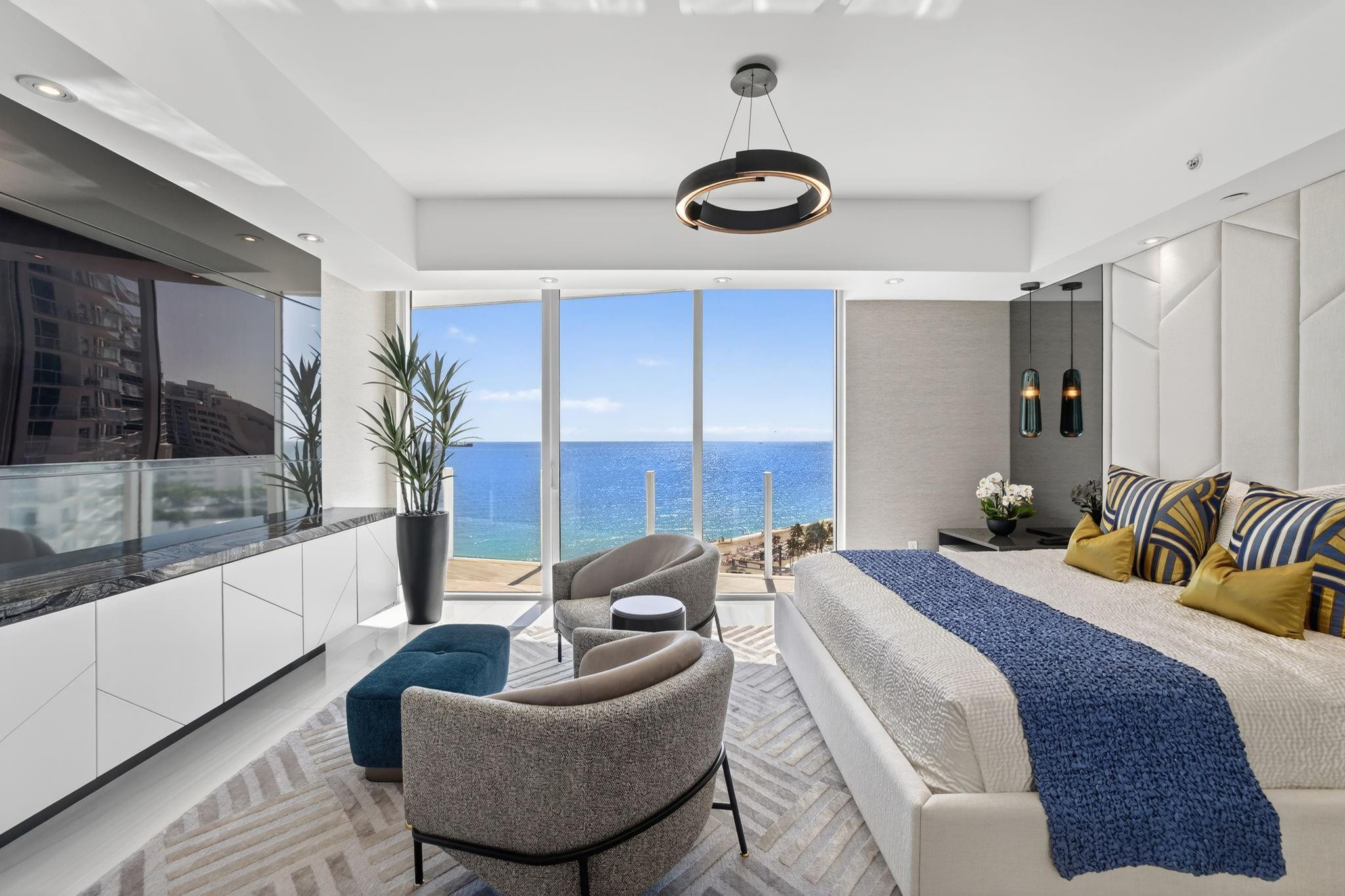 Four Seasons - Residential