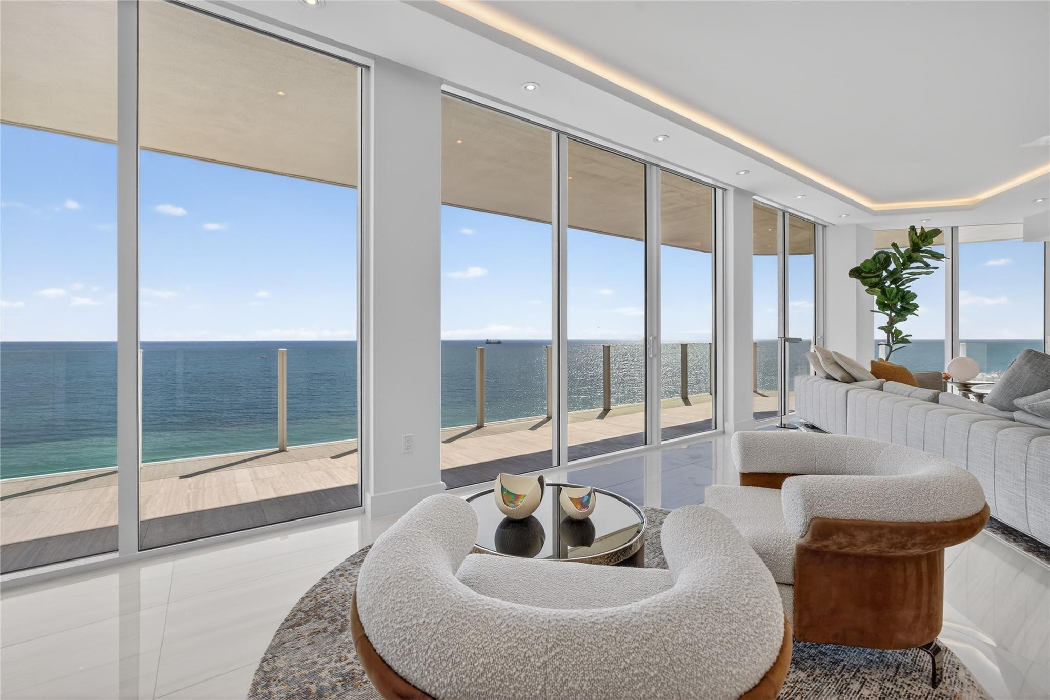 Four Seasons - Residential