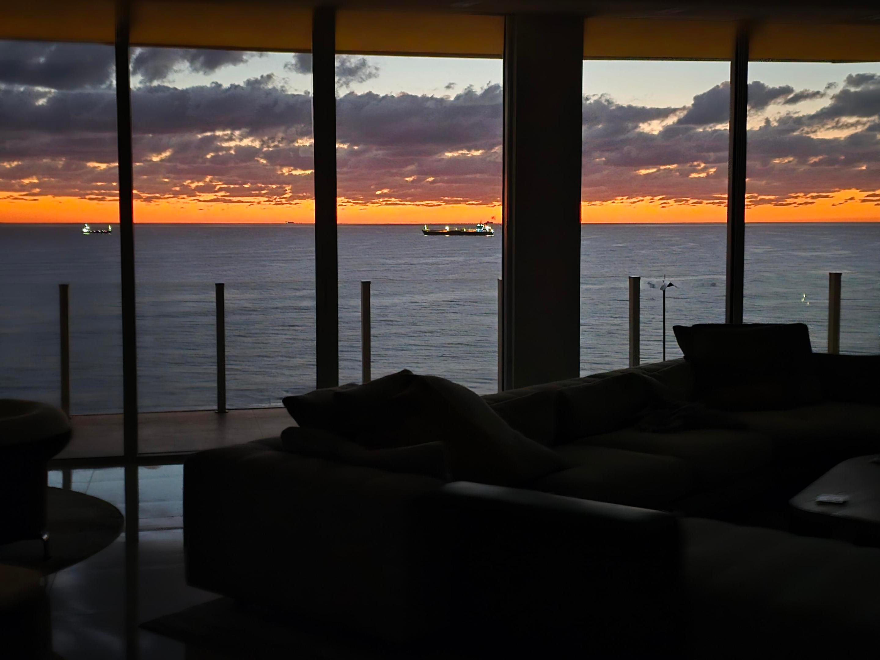 Four Seasons - Residential