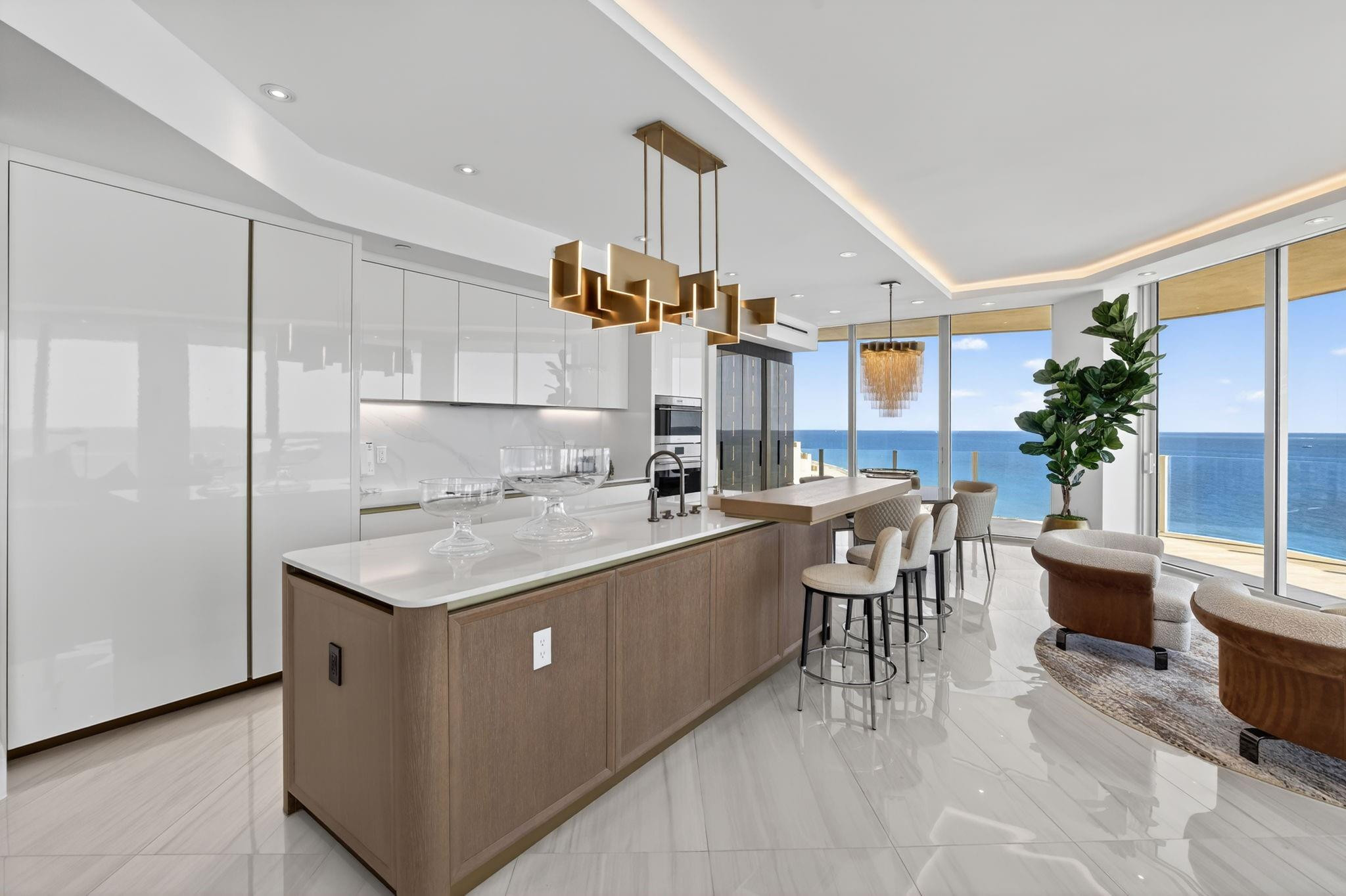 Four Seasons - Residential