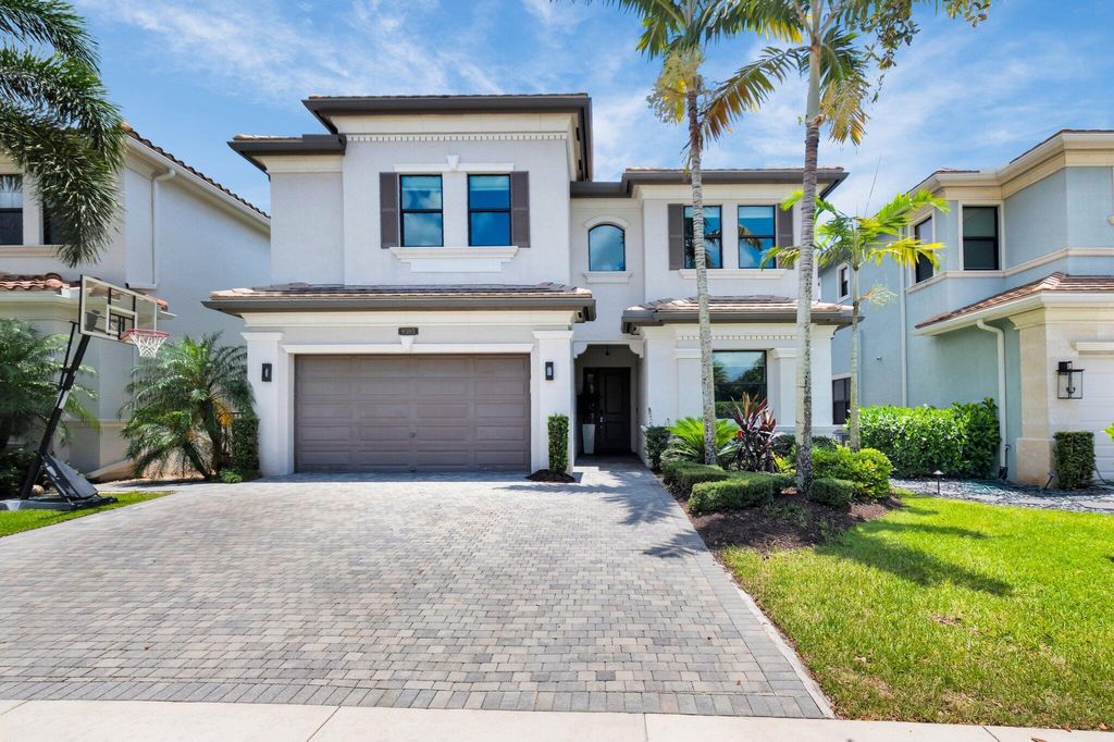 Photo of 9385 Eden Roc Court, Delray Beach, FL 33446 (MLS # R11095338)