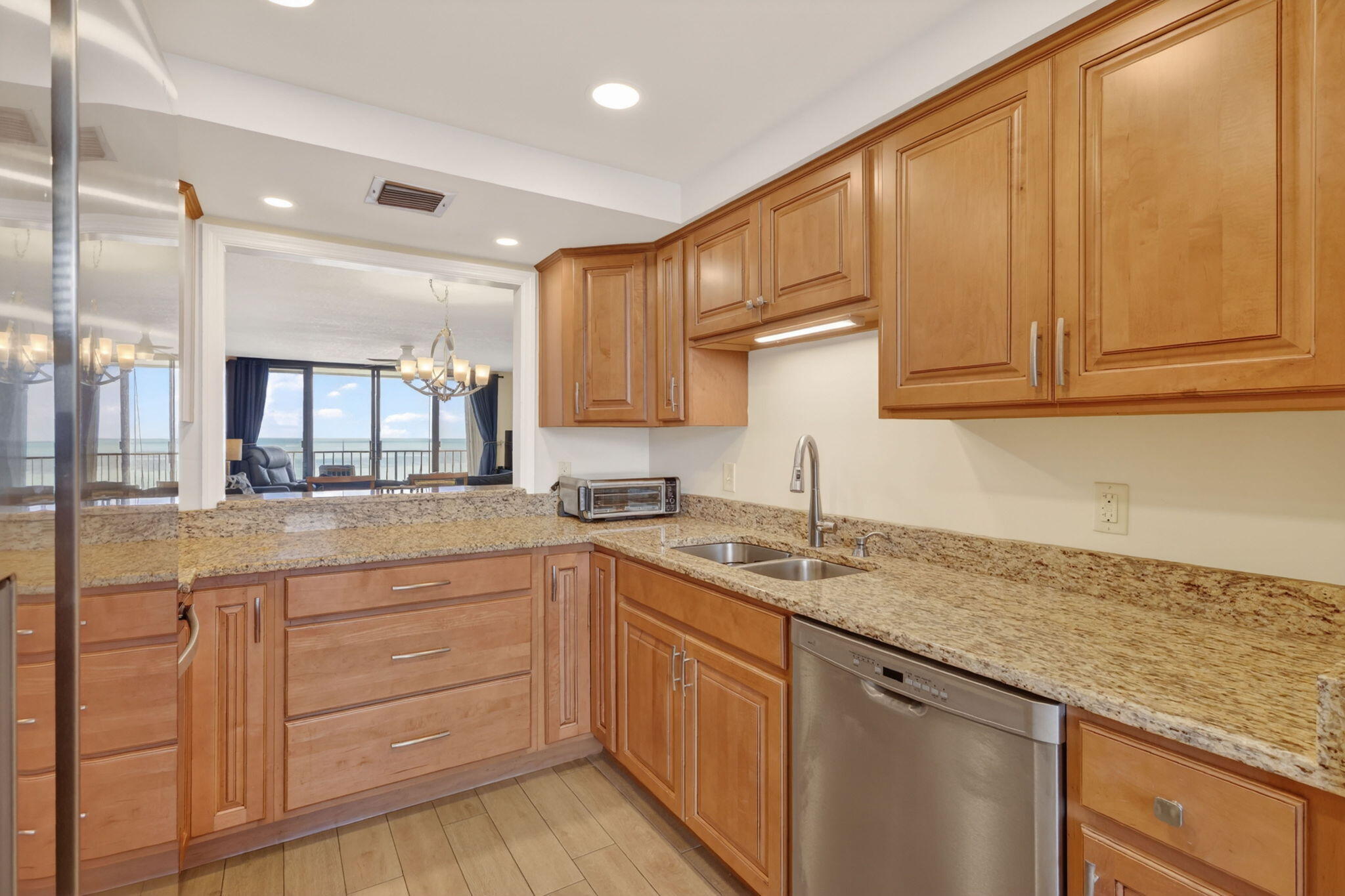 BRYN MAWR OCEAN TOWERS, A CONDOMINIUM - Residential