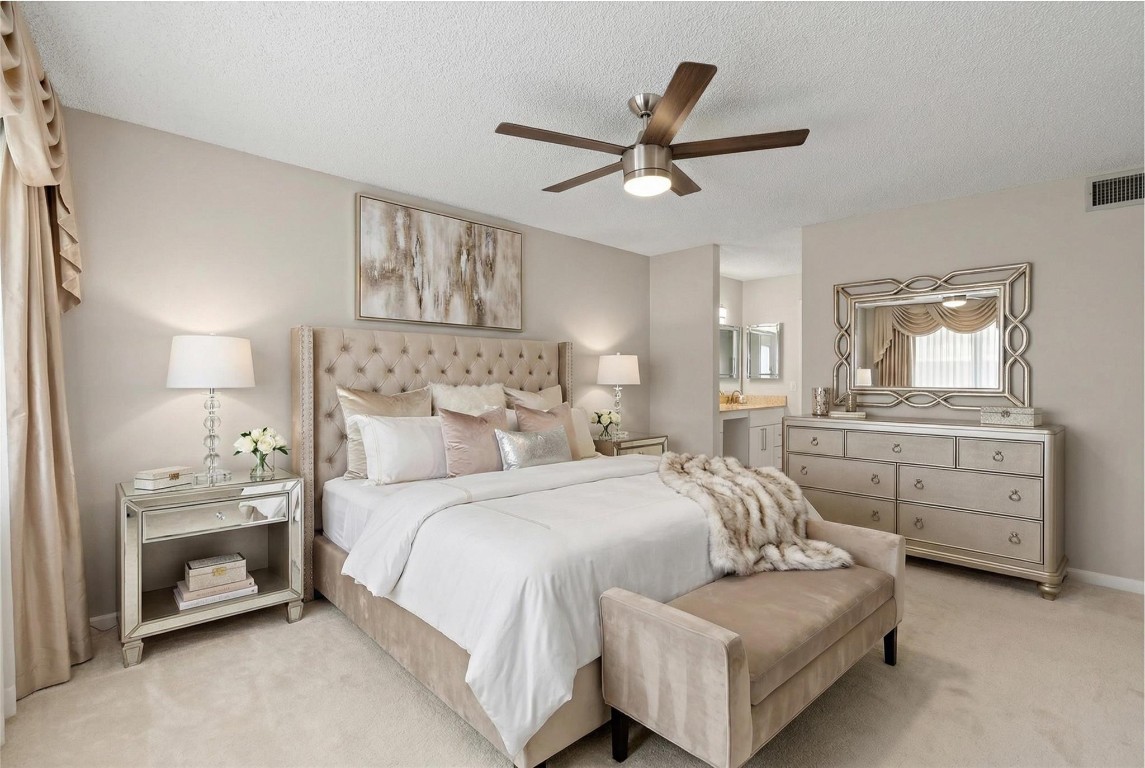 SUNRISE LAKES - Residential