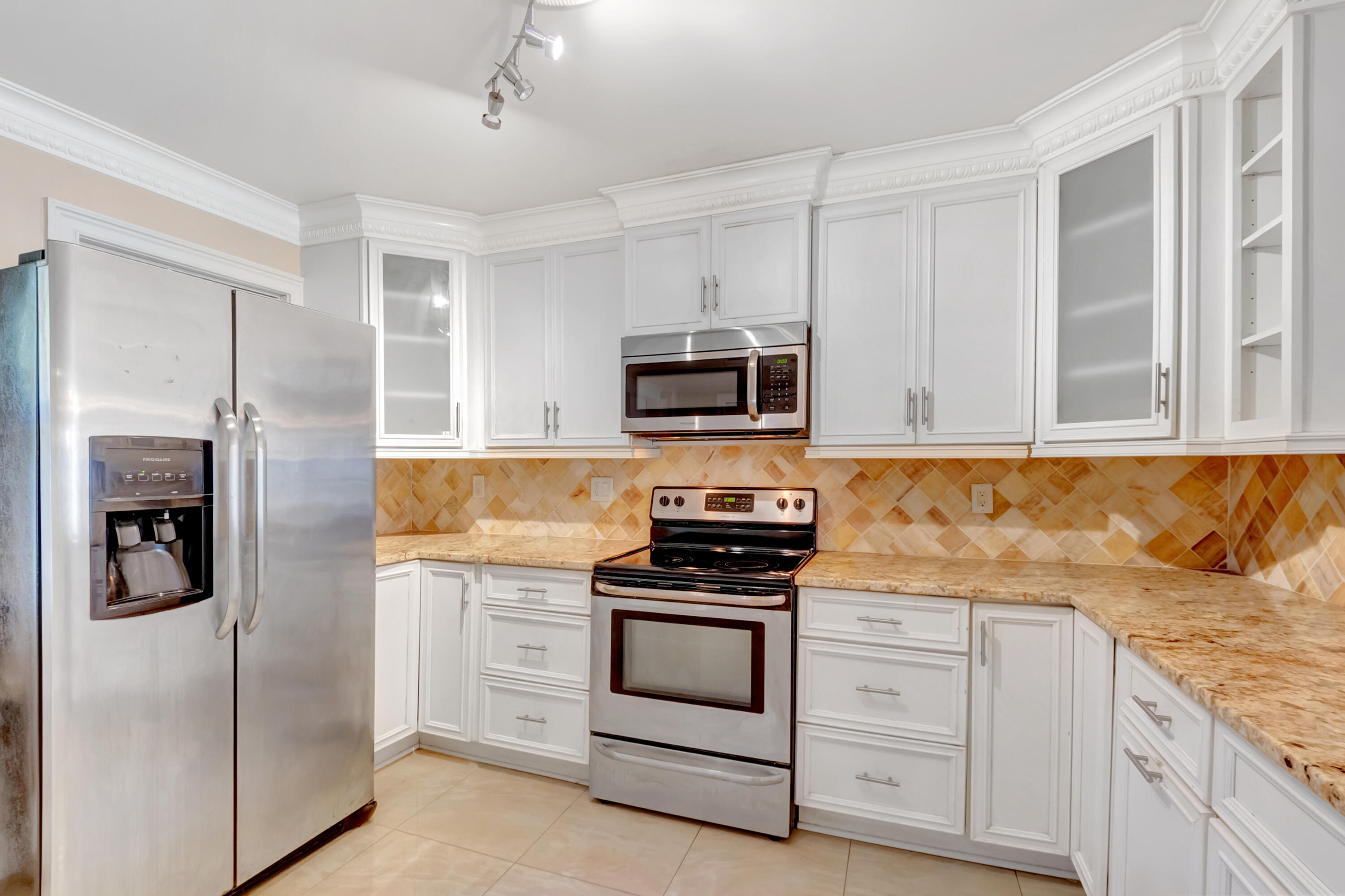 2871 N Ocean C205 Boulevard C205