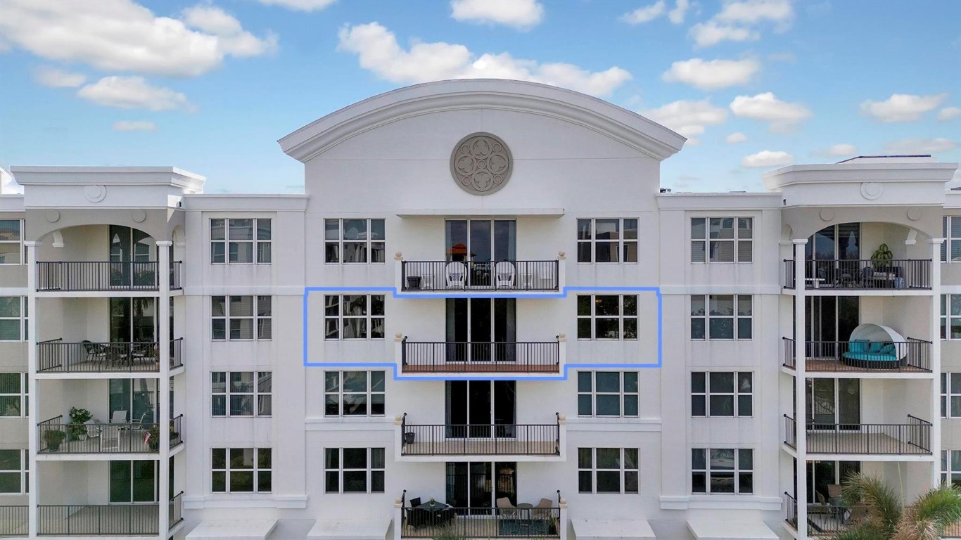 191 S Ocean Drive 520