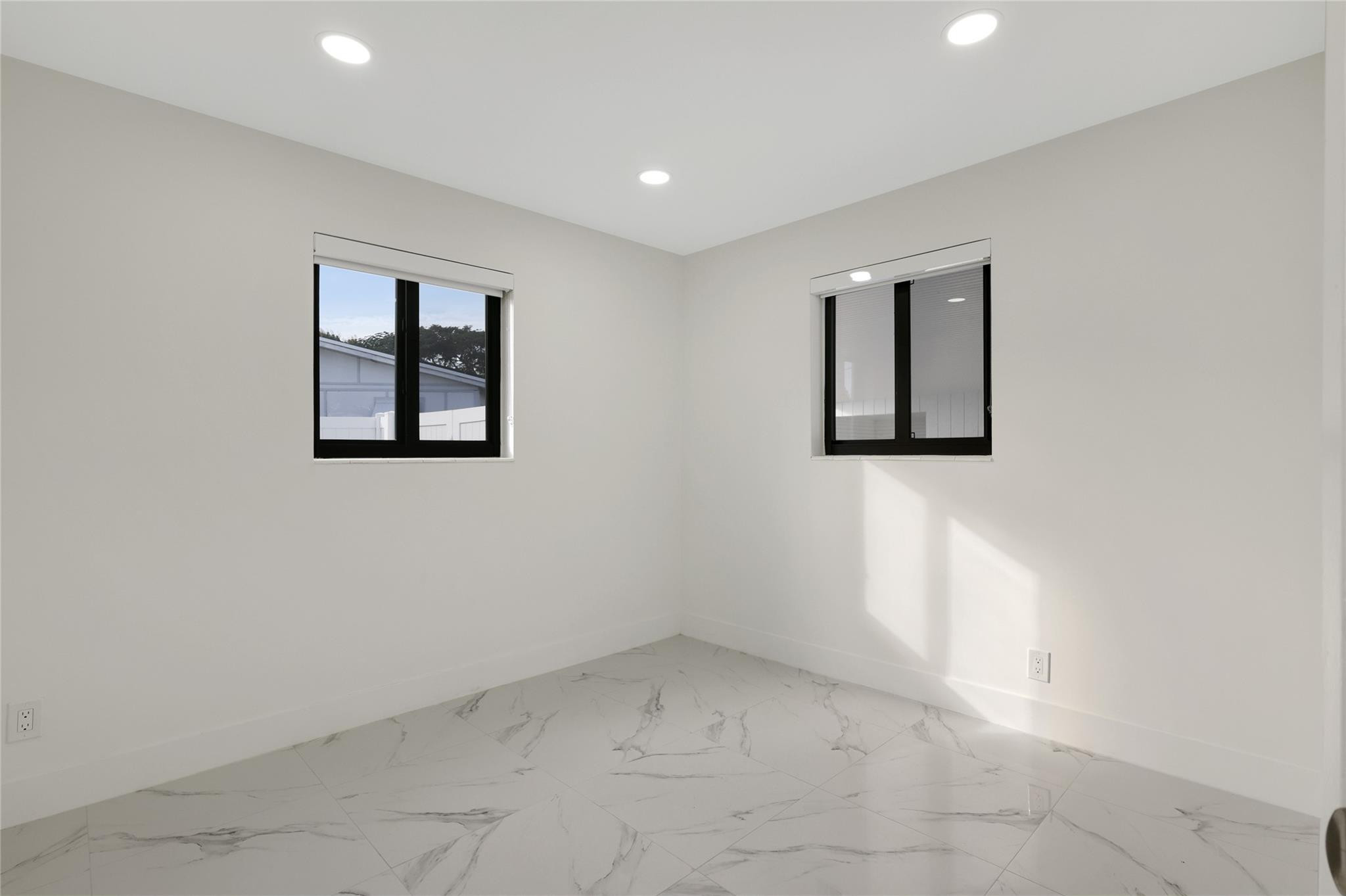 Southgate Second Add 53-6 - Residential