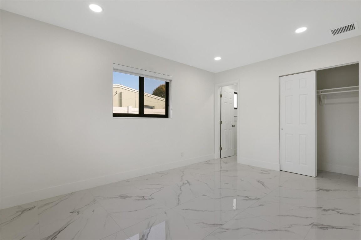 Southgate Second Add 53-6 - Residential