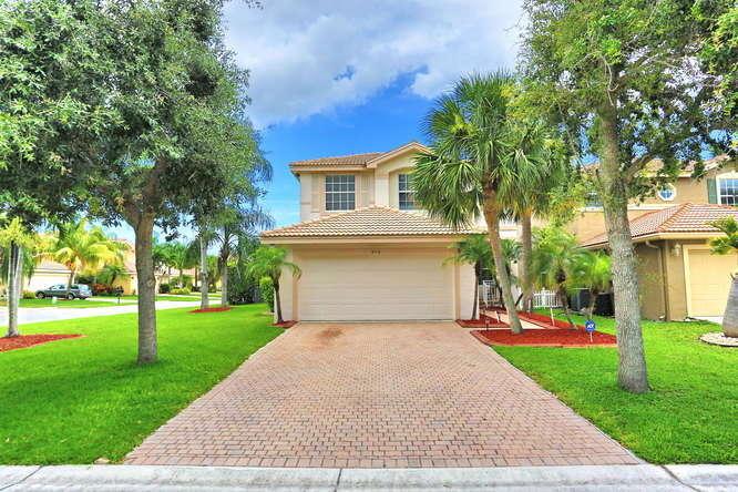 Location, Location! Fabulous 4 bed, 2.5 bath pool/Spa home. Sits on a huge corner lot steps away from the community's amazing amenities. Well maintained home, PERFECT for entertaining in the spacious open patio, pool and fenced in yard. Kitchen features, gorgeous upgraded cabinets, granite and all stainless steel appliances. Tile through out first floor and laminate on second floor. Home has ''Rain Soft'' water softer system for entire house. Brand new pool pump and water heater. This home is perfect for a family. Fabulous location! Walk to schools, near shopping, hospital & more.