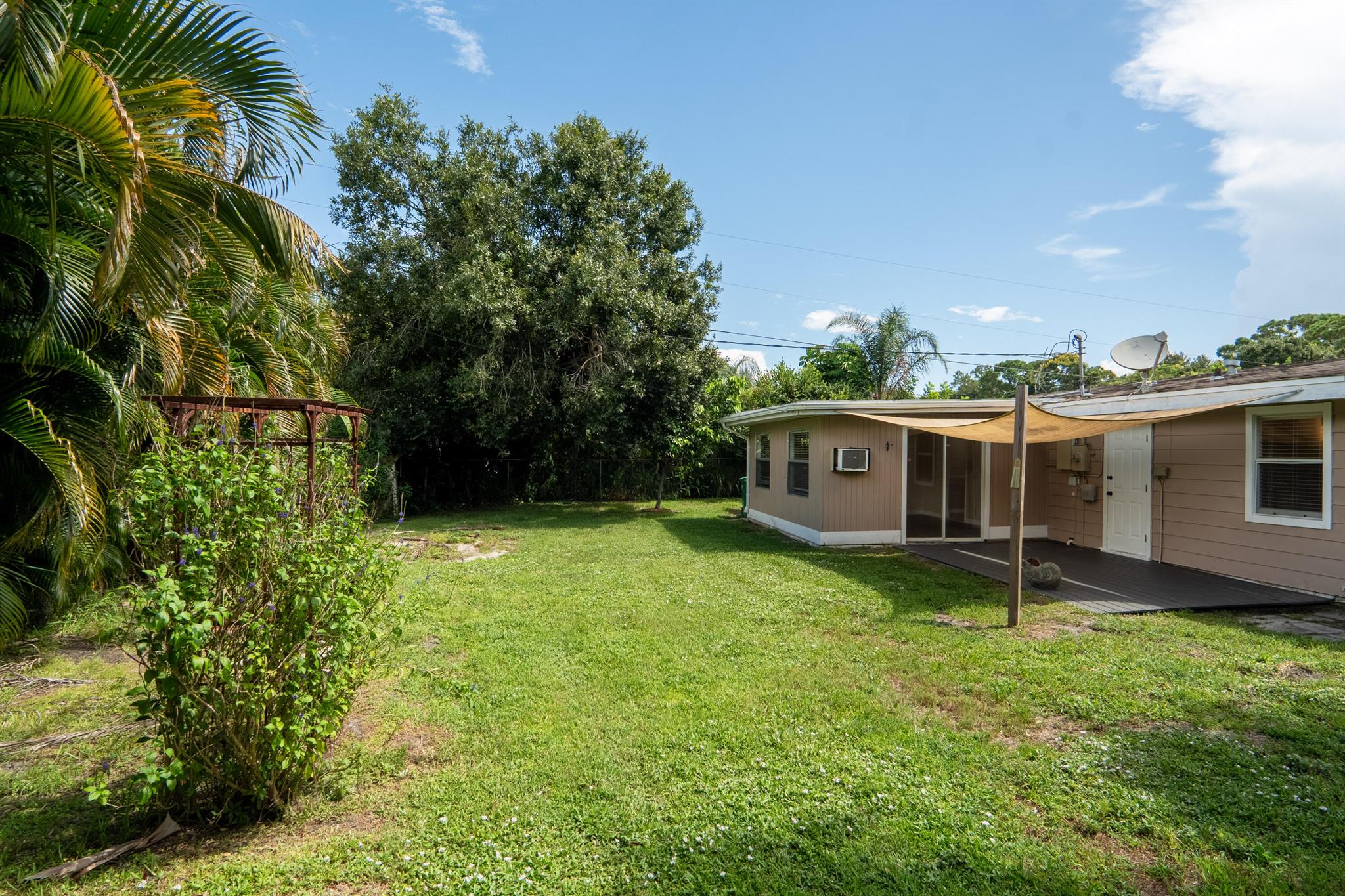 RIVER PARK UNIT 2 - Residential