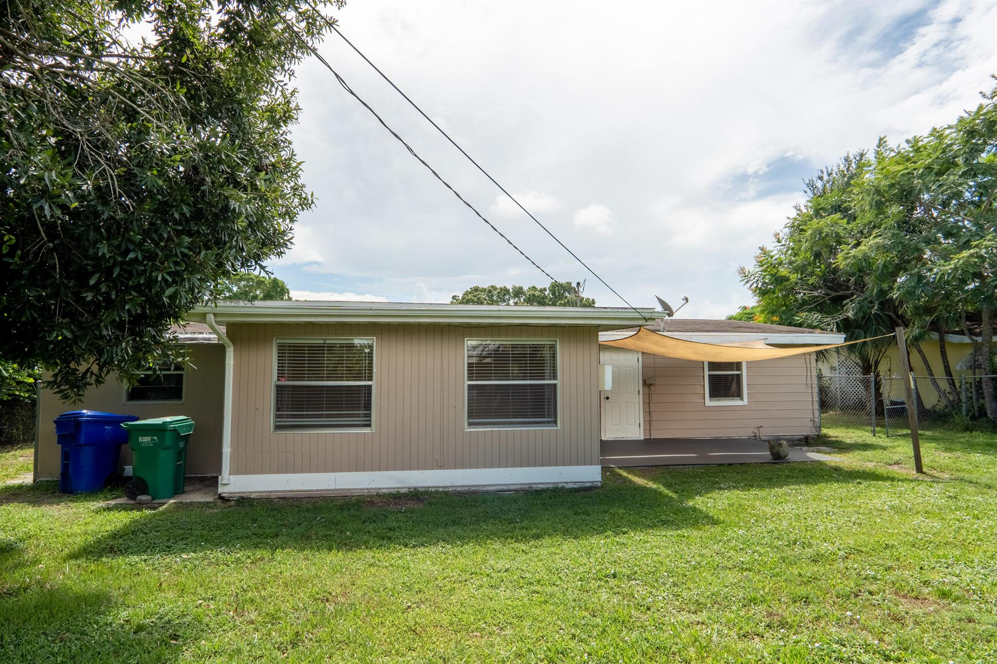 RIVER PARK UNIT 2 - Residential