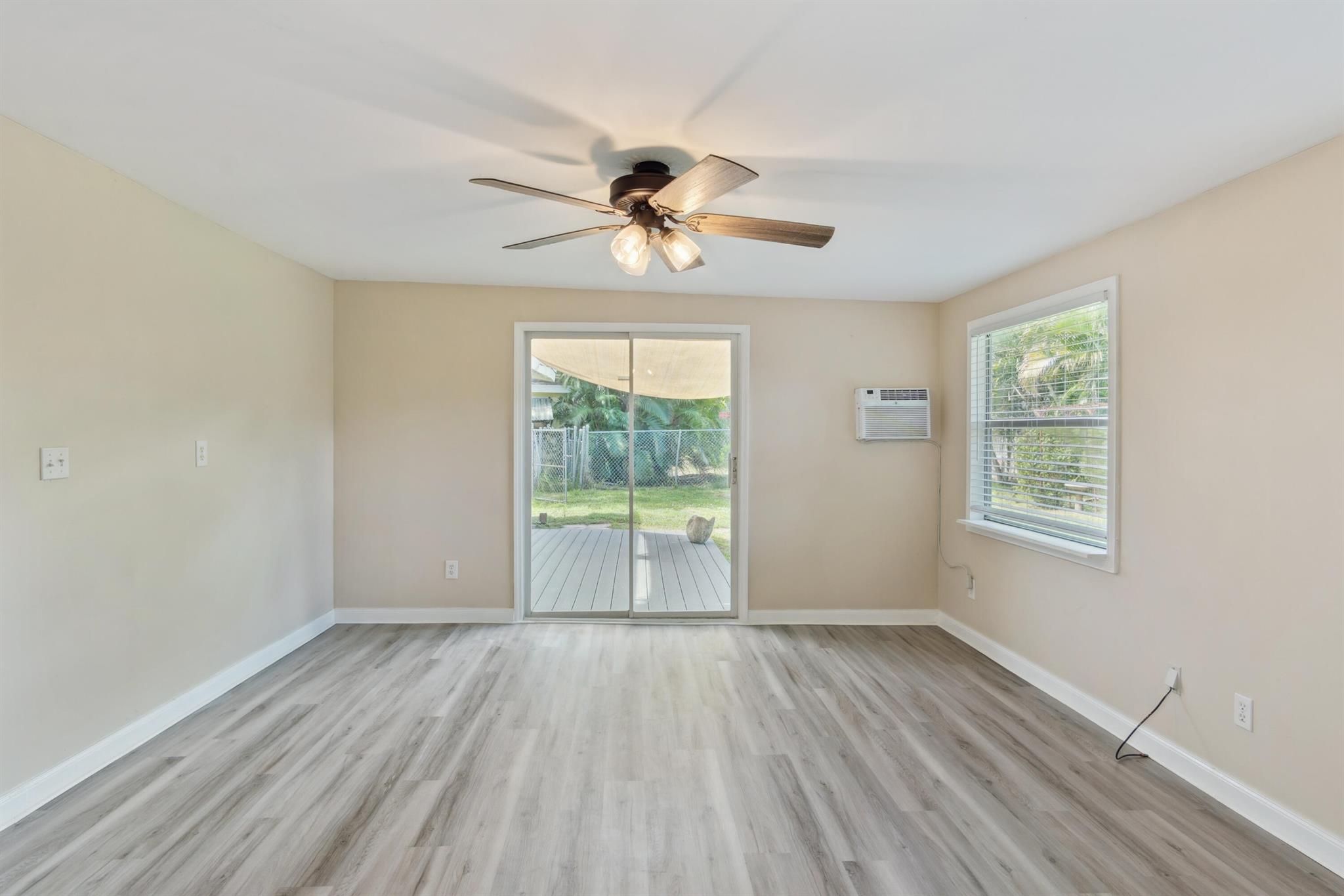 RIVER PARK UNIT 2 - Residential