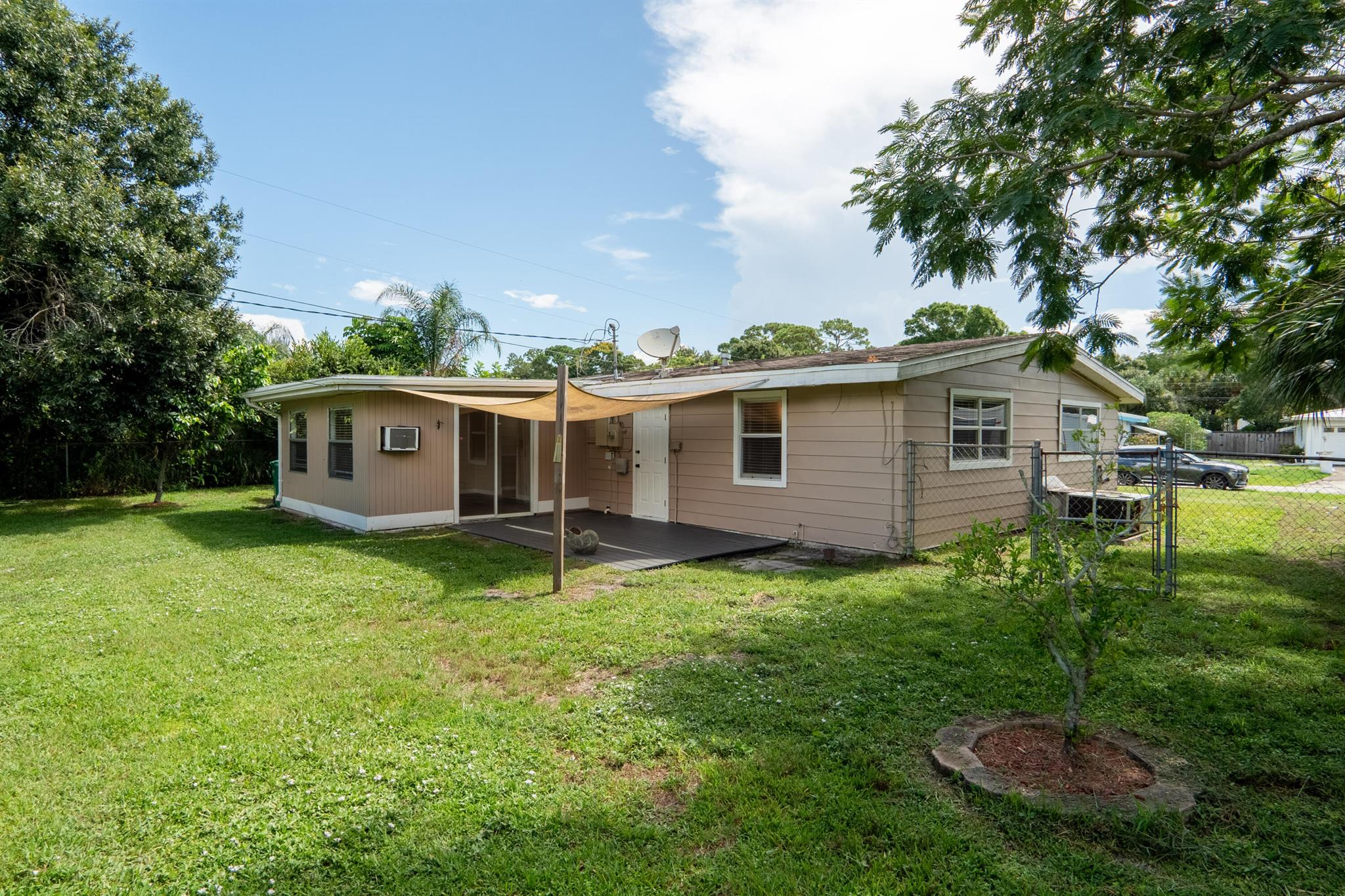 RIVER PARK UNIT 2 - Residential