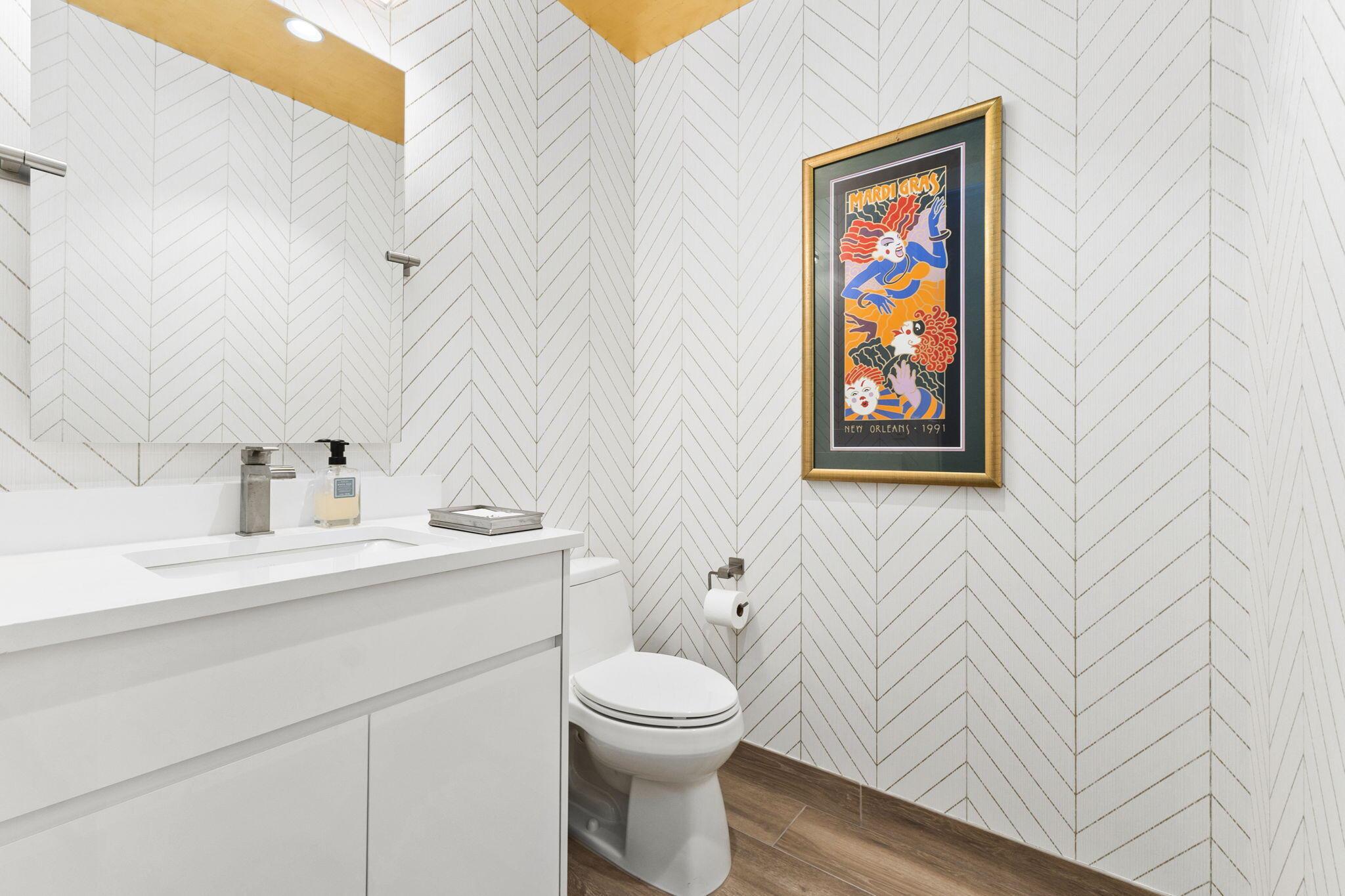 SAILFISH COVE CONDOMINIUM - Residential