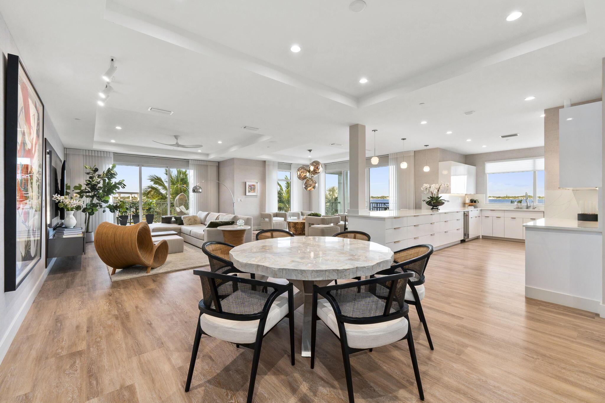 SAILFISH COVE CONDOMINIUM - Residential