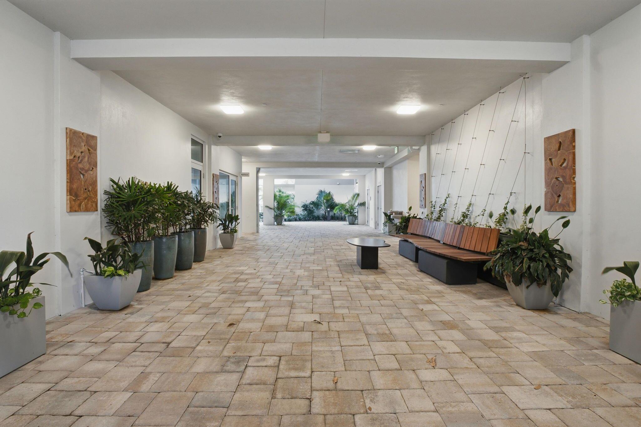 SAILFISH COVE CONDOMINIUM - Residential