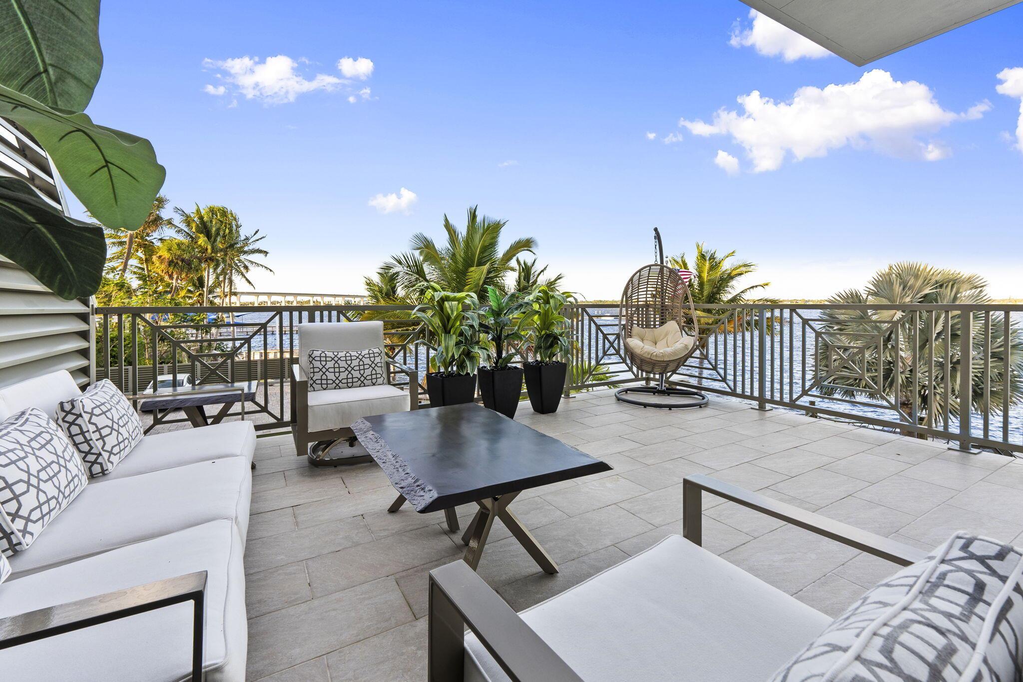 SAILFISH COVE CONDOMINIUM - Residential