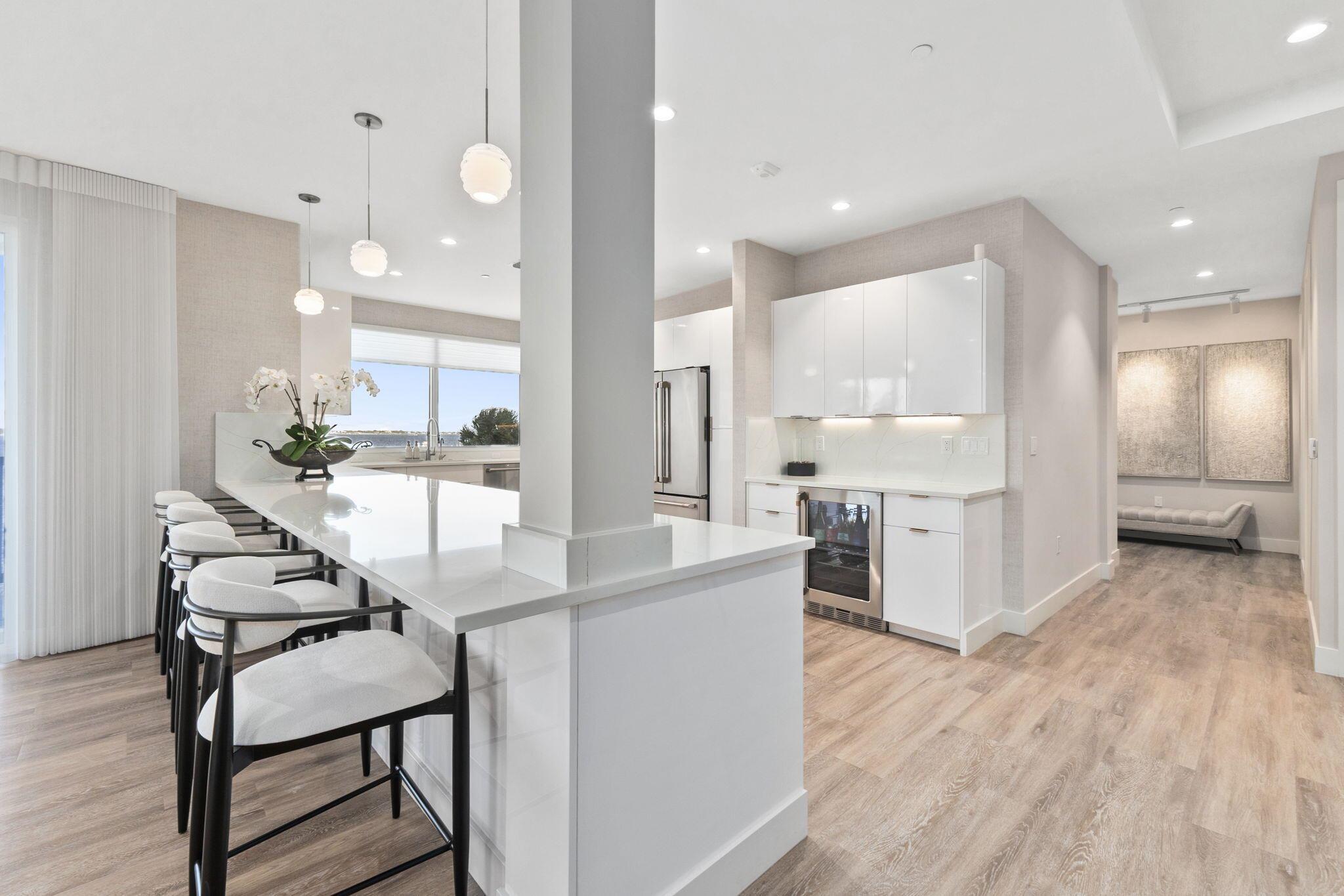 SAILFISH COVE CONDOMINIUM - Residential