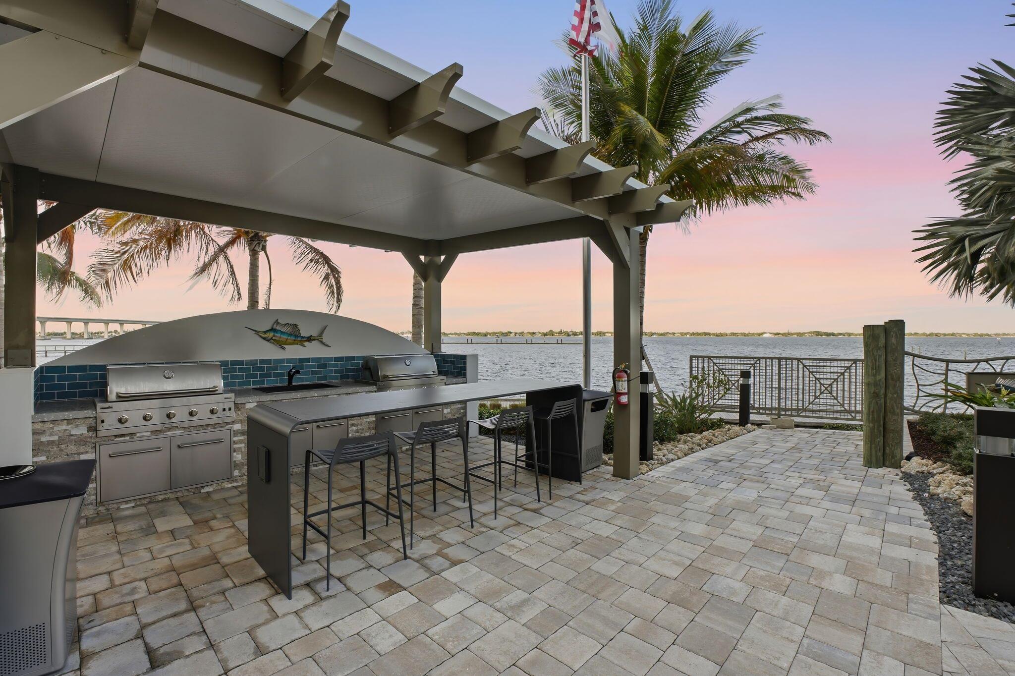 SAILFISH COVE CONDOMINIUM - Residential