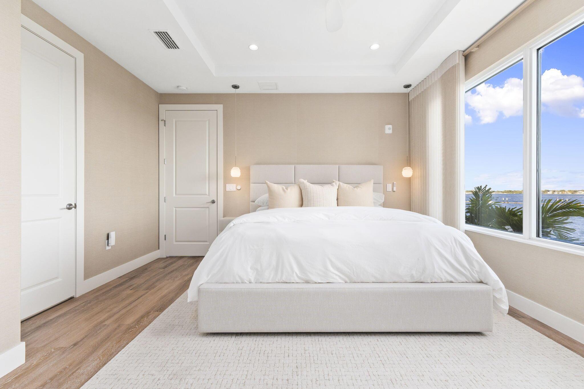 SAILFISH COVE CONDOMINIUM - Residential