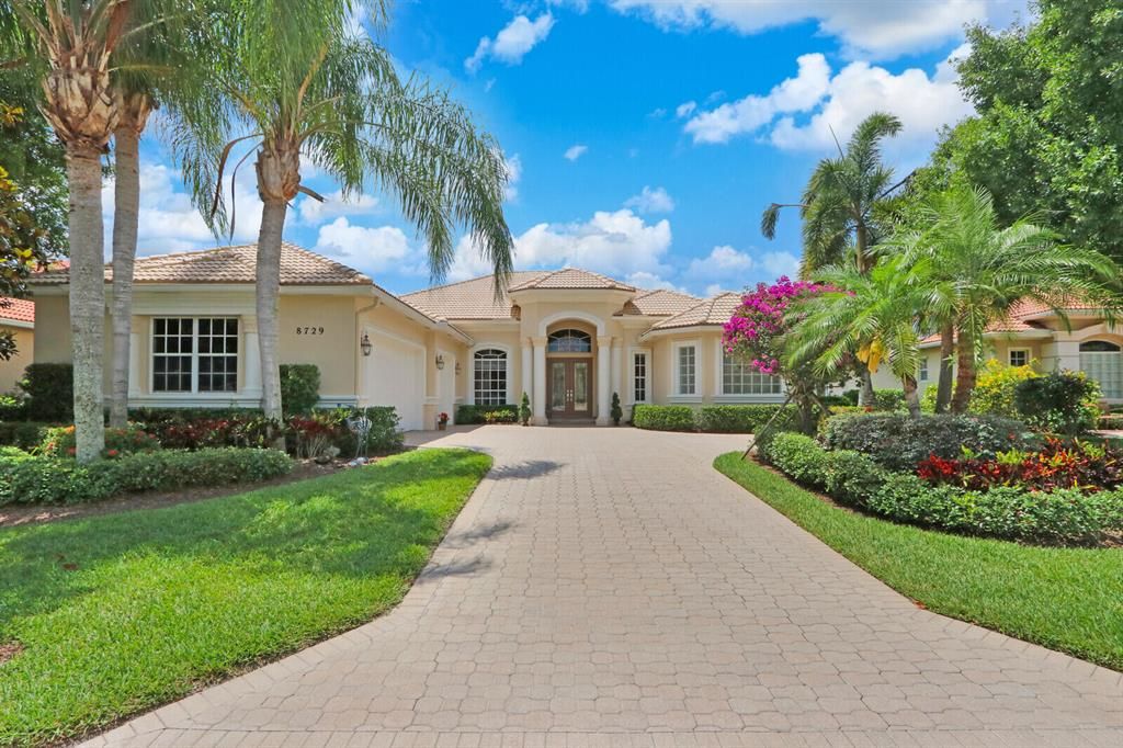 Photo of 8729 Bally Bunion Road, Port Saint Lucie, FL 34986 (MLS # R10711795)