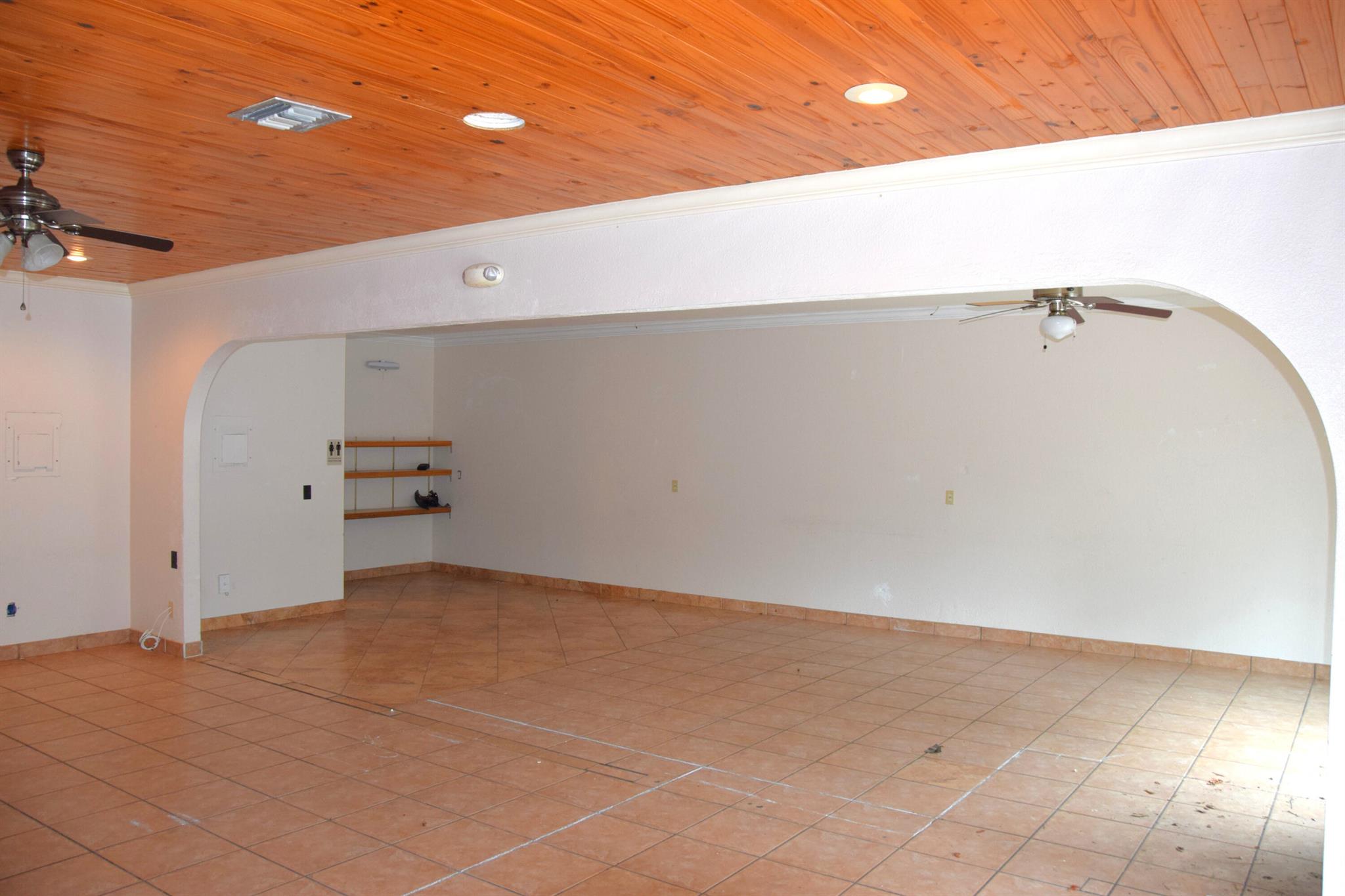 200 Hibiscus Street 204