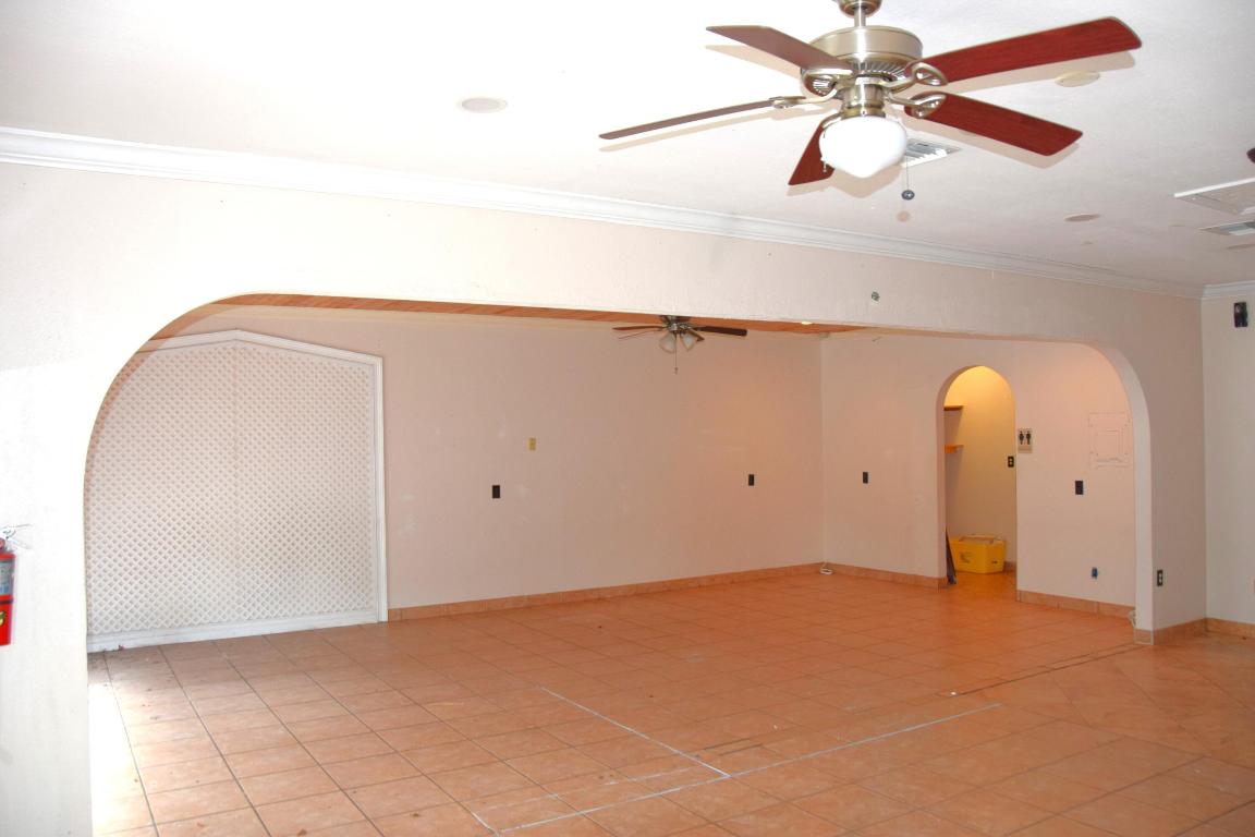 200 Hibiscus Street 204