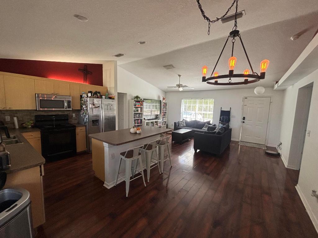 PORT ST LUCIE SECTION 9 - Residential