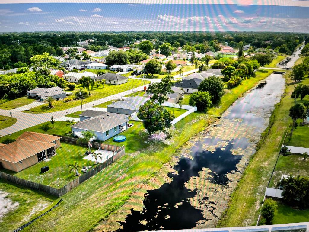 PORT ST LUCIE SECTION 9 - Residential