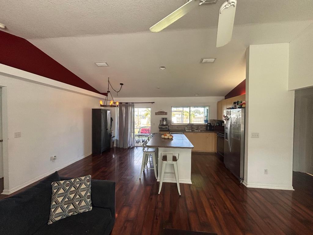 PORT ST LUCIE SECTION 9 - Residential