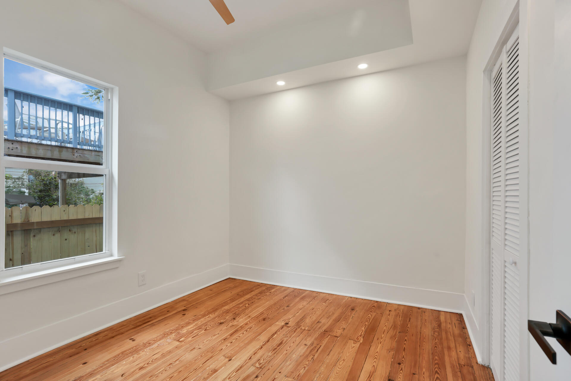 LAKE WORTH TOWN OF - Residential